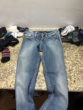 Silver Jeans Bootcut in Faded Blue Denim